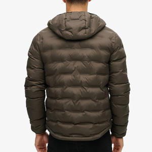 Veste matelassée coupe-vent personnalisée |   Vêtement d'hiver chaud et isolé en gros |   Fournisseur de vestes épaisses imperméables - Product Image 4