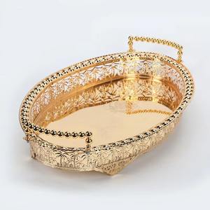 Bandeja de chocolate designable de trabajo abierto en relieve de metal dorado de lujo hermoso de excelente calidad más vendida - Product Image 1