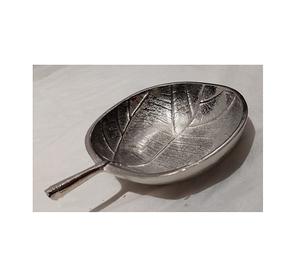 Cuenco de aluminio para chocolates de diseño clásico Cuenco para servir chocolate de color plateado de la mejor calidad para los más vendidos - Product Image 1