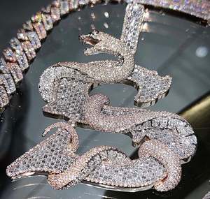 Personalizado serpiente 925 plata esterlina Iced Out dos tonos redondo Baguette corte VVS Moissanite colgante Hip Hop fiesta desgaste collar raperos - Product Image 2