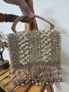 กระเป๋าสะพายประดับลูกปัดหินเป็นประกายกระเป๋าคลัทช์ยามเย็นสำหรับผู้หญิงงานฝีมือดีไซน์ยอดนิยมจากซัพพลายเออร์อินเดีย - Product Image 2