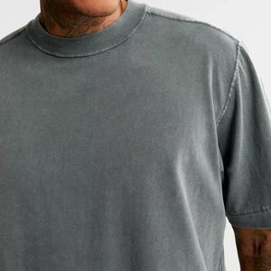 เสื้อยืดโอเวอร์ไซส์แบบฟอกสี 100% ผ้าฝ้าย วินเทจ ลุคสตรีทแวร์ คอกลม แขนสั้น สำหรับผู้ชาย เสื้อฟอกสี - Product Image 4