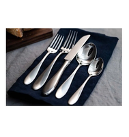 Cuillères à couteau et fourchette en acier inoxydable Ensemble de couverts de restaurant en acier miroir Ensemble de couverts pour la fête de tous les jours manche sculpté