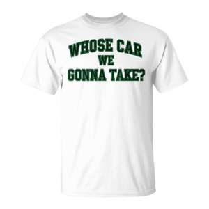 T-shirt College Crew Racing: di che auto siamo andati a prendere? Tema Originale di Corse Automobilistiche per Appassionati di Auto - Product Image 1