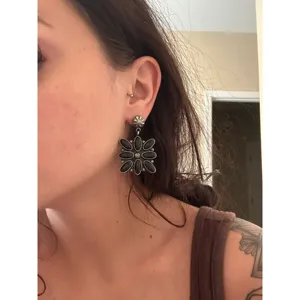 Jacqueline Silver <b>Onyx</b> & Sterling Silver Flower Stud <b>Earrings</b> with Pear Cut Diamond and Pearl - Product Image 2