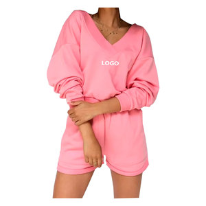 Vente en gros Ensemble salon 2 pièces en coton polaire de couleur personnalisée pour femmes sweat à capuche surdimensionné avec short en vrac à vendre - Product Image 4