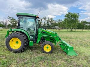 2022 Johnn Deere 4052R Mini Tractor 4WD 4x4 160HP 180HP 70HP 45HP 120HP 90HP 100HP 45HP Bomba esencial Caja de cambios del motor - Product Image 3