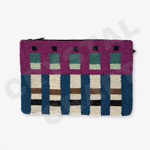 Pochette à monnaie lueur dorée Portefeuille personnalisé en perles de rocaille Beau cadeau de maman-Design coeurs pour filles - Product Image 6