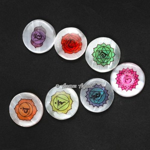 Vente en gros de pierre de palmier en sélénite 7 chakras sculptée en cristal d'agate naturelle de style Feng Shui - Product Image 6