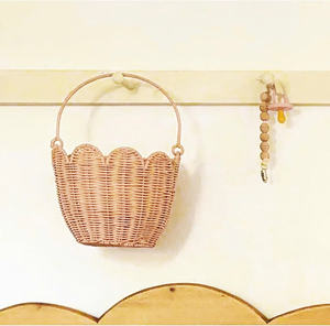 Cesta de ratán hecha a mano 100% Natural de alta calidad, diseño versátil ecológico con asas, Ideal para la organización y decoración del hogar - Product Image 1