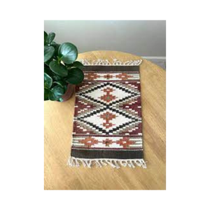 Tapis de table à fleurs bleus en coton uni écologique 13x18 pouces 200 GSM sergé brodé certifié GOTS non pelucheux fabriqué en Inde - Product Image 5