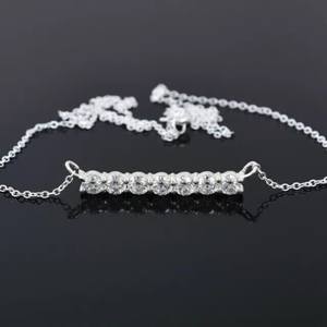 Collar de Diamantes Cultivados en Laboratorio, 7 Piedras, Corte Redondo, Diseño Flotante, Oro Blanco de 14K/18K, Joyería Nupcial para Bodas, Venta al por Mayor - Product Image 5