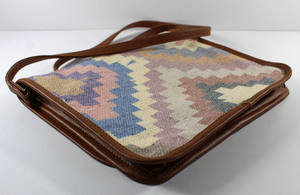 Bolso de mujer hecho a mano y cosido a la moda, nuevo estilo, algodón tejido a mano, Dhurry/Kelim, cubierta impresa, tipo de cierre, regalo - Product Image 5