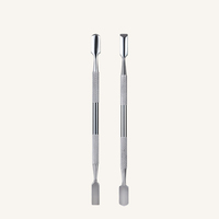 Offre Spéciale : Pousse-cuticules et Coupe-ongles en Acier Inoxydable Durable, Double Tête, Réutilisable, Écologique, Personnalisable pour les Soins des Ongles