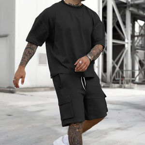 Conjunto de verano para hombre, camiseta de manga corta personalizada, dos piezas, 100% poliéster, secado rápido, transpirable, estilo callejero, logotipo personalizado - Product Image 1