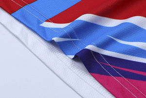 เสื้อยืดโพลีเอสเตอร์/คอตตอนถักแบบซับลิเมชั่นที่ดีที่สุด พร้อมดีไซน์ที่ปรับแต่งได้สำหรับผู้ชายและแบบยูนิเซ็กซ์ - ระบายอากาศได้ดี แขนสั้น เป็นมิตรต่อสิ่งแวดล้อม - Product Image 6