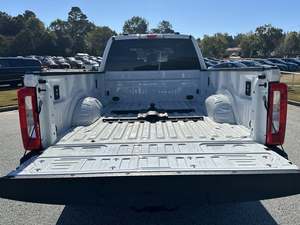 Increíble Ford F-250 Super Duty XLT Super Cab 2024 en perfectas condiciones con poco kilometraje en stock, ofrecido a una oferta increíble - Product Image 5