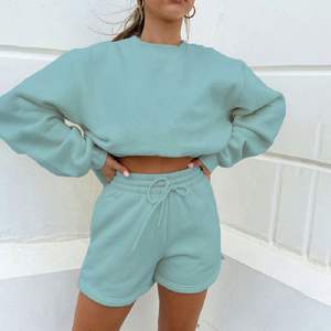 Ensemble survêtement unisexe personnalisé avec logo, sweat-shirt à capuche et short, sweat-shirt surdimensionné et short, ensemble jogging deux pièces pour homme et femme - Product Image 2