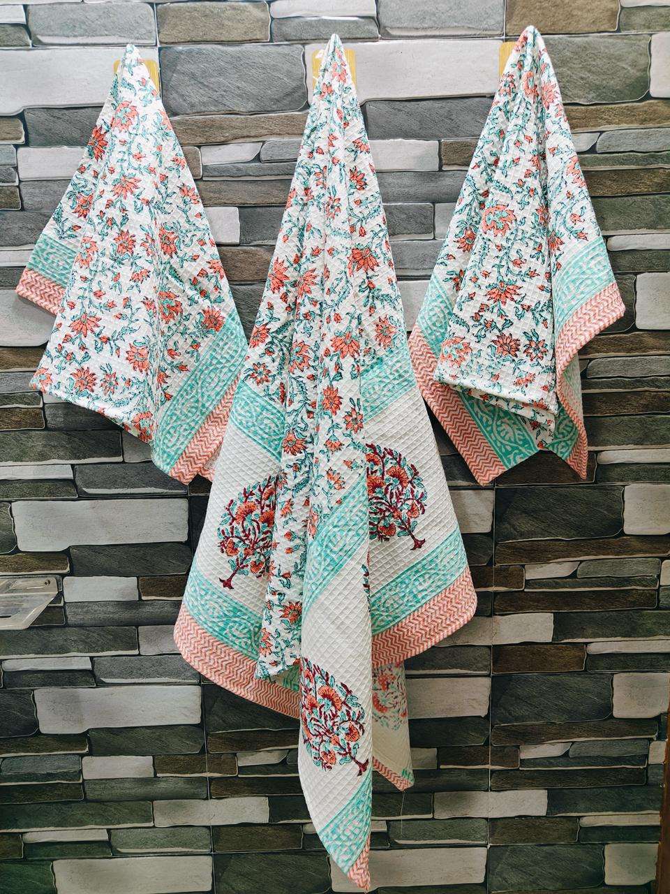 Identique à la photo