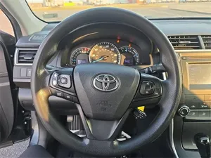 2015 Toyota Camry Le - Product Image 2