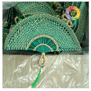 Ventilador tejido de algas marinas naturales, ventilador de mano de hoja de palma hecho a mano, ventilador de refrigeración ligero, suministro de calidad de exportación - Product Image 6