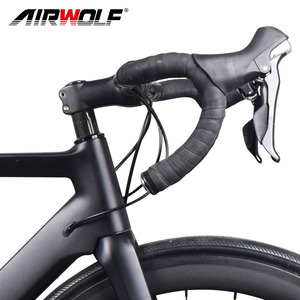 Vélo de route Airwolf à frein à disque plat R8020-22 vitesses, frein hydraulique, cadre en fibre de carbone T1000, pneus larges 700*32C - Product Image 5