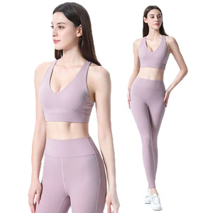 ชุดโยคะ2ชิ้นสำหรับผู้หญิงชุดเลกกิ้งแบบมีสายคาดกว้างสำหรับเล่นโยคะและเอวสูงยืดหยุ่นออกแบบโลโก้ได้ตามต้องการ - Product Image 3