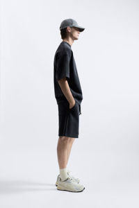 T-shirt personnalisé 100% coton pour hommes Streetwear Style 180gsm Heavyweight Crewneck Drop Shoulder Eco-Friendly Breathable Loose Fit - Product Image 4