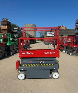 รถยกแบบกรรไกรไฟฟ้า Skyjack SJ3219 ราคาประหยัด สำหรับงานยกในอาคาร ยกสูงได้ รองรับน้ำหนัก 1000 กก. ปรับระดับได้ - Product Image 3