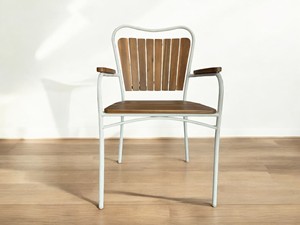 Table à manger d'extérieur ronde en bois d'acacia moderne de 5 pièces et 4 chaises à cadre en acier stylées pour les hôtels et les salons - Product Image 3