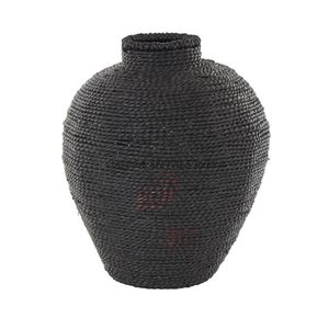 Jarrones de metal Premium en color azul marino profundo con una forma redonda única con acabado liso para un estilo interior contemporáneo para el hogar - Product Image 5