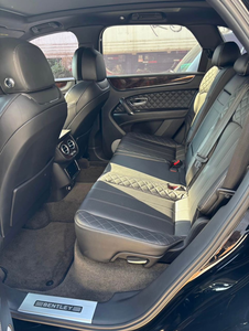 BEN TAYGA ONXY EDITION SEDAN 4D 6.0L TWIN-TURBO W12 MOTEUR ESSENCE 600HP TRANSMISSION AUTOMATIQUE 5 PLACES EN BON ÉTAT D'ÉTAT (2018) - Product Image 2