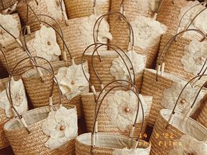 Fábrica de Vietnam, venta al por mayor, 100%, bolsos de mano de hierba marina natural para mujer con bonito lazo, bolsa de hierba marina femenina - Product Image 5