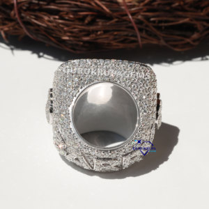 Bague Hip Hop élégante en argent sterling 925 avec diamant taille Moissanite VVS Clarity pour mariages et fêtes - Product Image 4