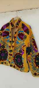 Veste d'hiver bohème en velours floral brodé Suzani, nouveau manteau de créateur, cadeau festif, vêtement décontracté à superposer - Product Image 5