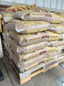 Achetez des granulés de bois de haute qualité en ligne, granulés de bois dur, combustible à haute émission de chaleur et faible humidité - Product Image 3