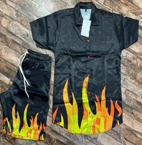 Pantalones cortos de seda con estampado de llama de sublimación OEM - Product Image 4