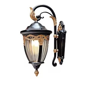 วัสดุอันงดงามเสริมสร้างกันอย่างลงตัว โลหะเสริมสร้างโครงสร้างที่แข็งแกร่ง ขณะที่กระจกนำเสนอบรรยากาศที่โปร่งใสและสง่างาม - Product Image 6