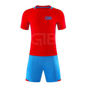 Uniforme de football personnalisé de haute qualité Style d'ensemble de vêtements de football respirants à séchage rapide - Product Image 1