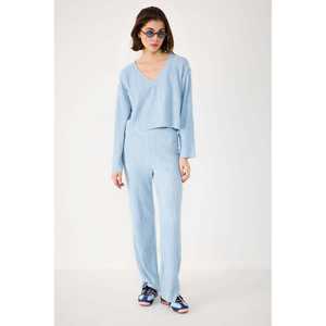 เสื้อครอปคอวีลายริบ - Product Image 4