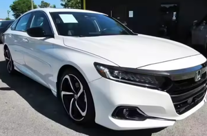 Honda Accord I-VTEC DOHC de Alta Calidad, Usado, 8 Cilindros, Aspiración Natural, Automático de 6 Velocidades - Product Image 2