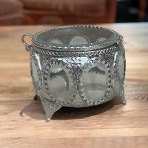 FURBISH HOME DECOR Boîte à bijoux en fer argenté pour bagues, colliers et rangement de cosmétiques - Product Image 2