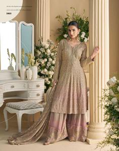 Designer exquis véritable Georgette Palazzo costume complet cousu taille libre Salwar Kameez avec travail de broderie lourd pour les fêtes - Product Image 1