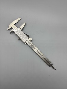 Calibrador Digital de 6 <span class=keywords><strong>Pulgadas</strong></span>, Calibrador de Acero Inoxidable, Herramienta de Medición <span class=keywords><strong>con</strong></span> Apagado Automático, Conversión de <span class=keywords><strong>Pulgadas</strong></span> <span class=keywords><strong>y</strong></span> Milímetros, Micrómetro Digital para Bricolaje/Hogar - Product Image 3