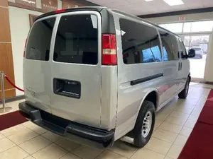 Usado 2015 Chevrolet Express 2500 LS - Product Image 5