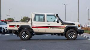 Good Quality Brand New 2025 To Yota LC79 4.2L Diesel SUV Premium Turbo Automatic Left Dark Leather <b>Panoramic</b> Sunroof Rear <b>Camera</b> - Product Image 6