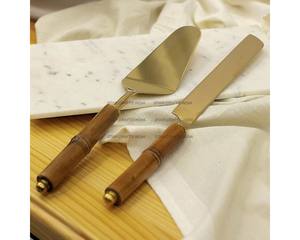 Juego de cuchillo y servidor de Pastel de Bodas de acero inoxidable de nuevo estilo pesado en herramientas de pastel para oficina y hogar de SCI - Product Image 5