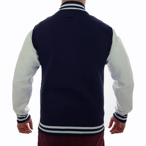 Chaqueta universitaria barata al por mayor para hombres y mujeres, ropa de abrigo de estilo béisbol informal cálida, diseño de logotipo personalizado a precio de fábrica - Product Image 3