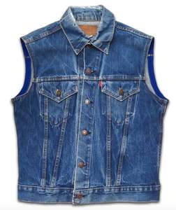 Chaleco de mezclilla para los hombres modernos Chaleco de mezclilla elegante vintage informal Un armario Esencial Desgastado Estilo fresco sin esfuerzo - Product Image 1