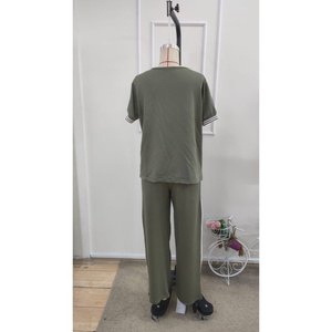 Conjunto de Dos Piezas para Mujer, Blusa de Manga Corta con Cuello en V de Viscosa de Dos Hilos y Pantalones, 35466 - Caqui - Product Image 6